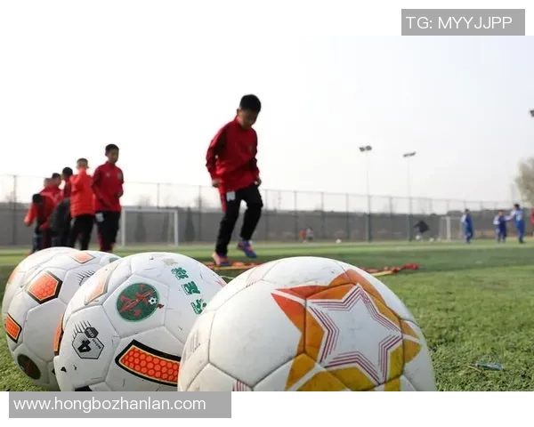 绿城足球学校引进国际球星助力青训发展提升整体水平