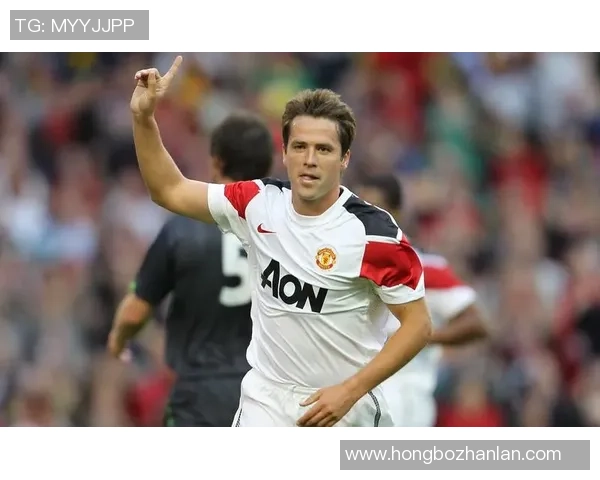 足球明星图集挂布欣赏与装饰艺术价值解析